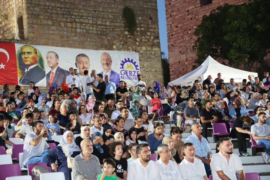 Eskihisar Kalesi Kültür Sanat Akşamları Başladı