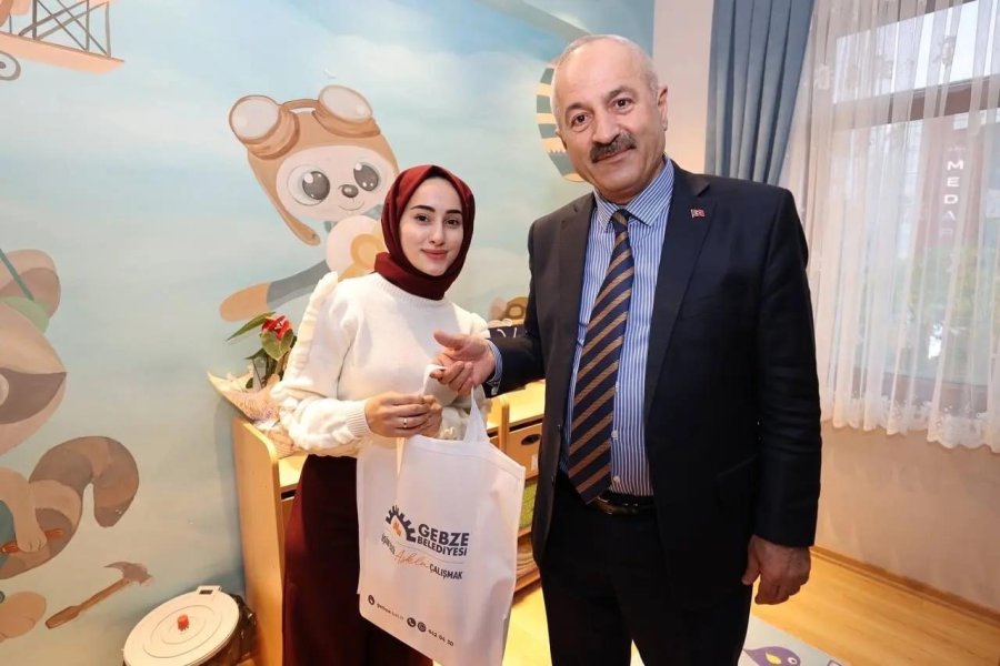 Gebze’deki Tüm Öğretmenlere Özel Tebrik