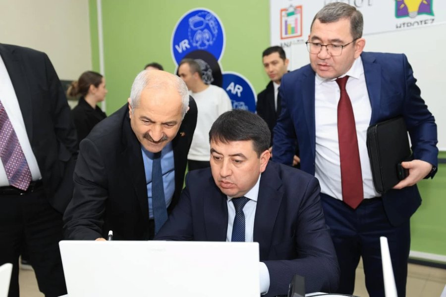 Başkan Büyükgöz’e  Özbekistan’dan Konuklar