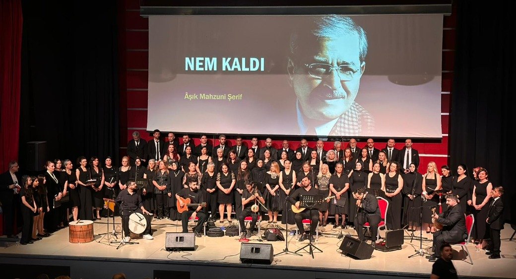 GESMEK Türk Halk Müziği Konserine Yoğun İlgi