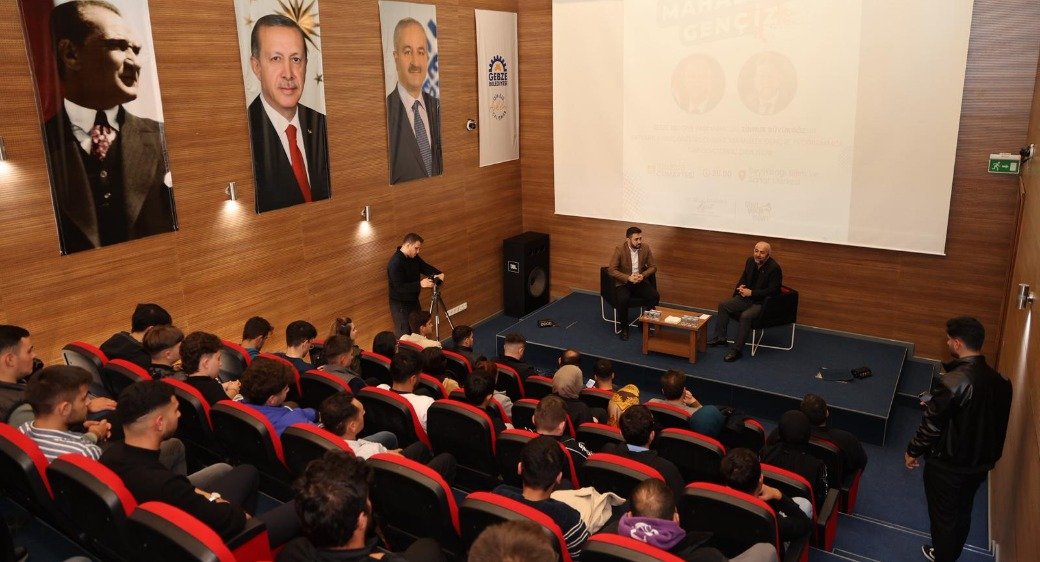 Başkan Büyükgöz Gençlerle Buluştu