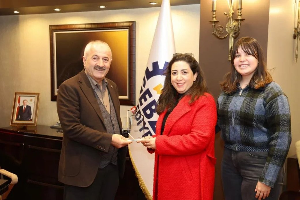 Kirazpınar Sağlık Ocağı Çalışanlarından Başkan Büyükgöz’e Ziyaret