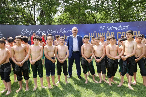 Hünkar Çayırı Yağlı Güreşleri