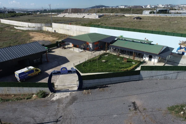 Sokak Hayvanları Bakım ve Rehabilitasyon Merkezi