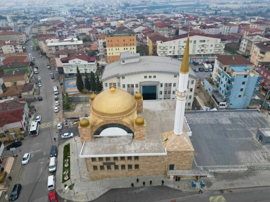 Sarı Camii ve Meydan Düzenlemesi