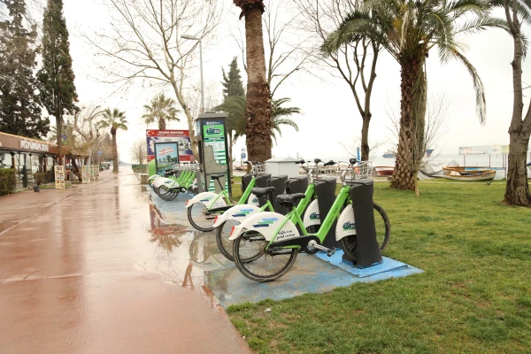 Kobis ve Bisiklet Yolları