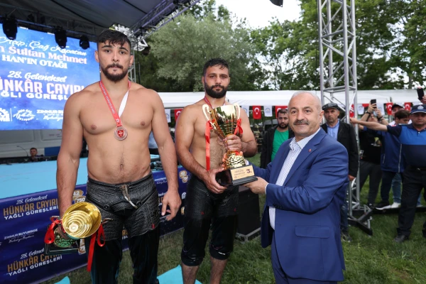 Hünkar Çayırı Yağlı Güreşleri